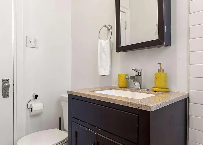 Apartamento Sunlit With Charm - Lunt Rep Chicago